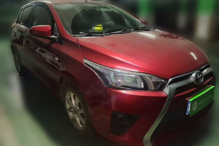 Used Toyota YARiS L Zhi Xuan 2014 1.3E Automatic Charm Edition Front Right 45 Deg