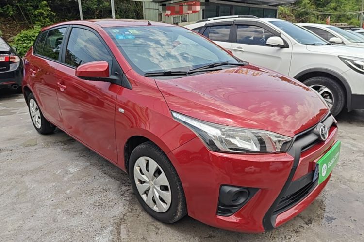 Used Toyota YARiS L Zhi Xuan 2014 1.3E Automatic Charm Edition Front Right 45 Deg