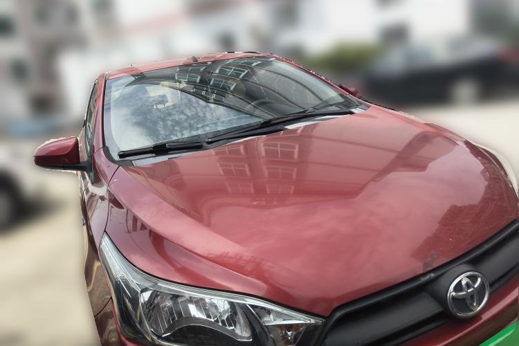 Used Toyota YARiS L Zhi Xuan 2014 1.3E Automatic Charm Edition Front Right 45 Deg