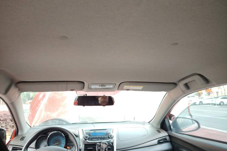 Used Toyota YARiS L Zhi Xuan 2014 1.5G Automatic Xuan Dong Edition Headliner