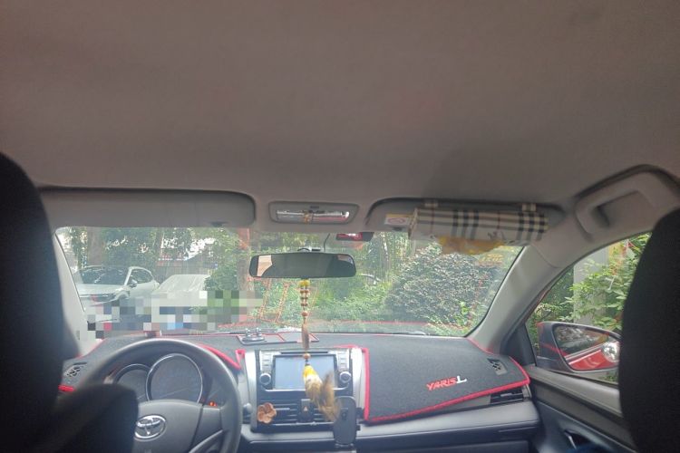Used Toyota YARiS L Zhi Xuan 2014 1.5G Automatic Xuan Dong Edition Headliner