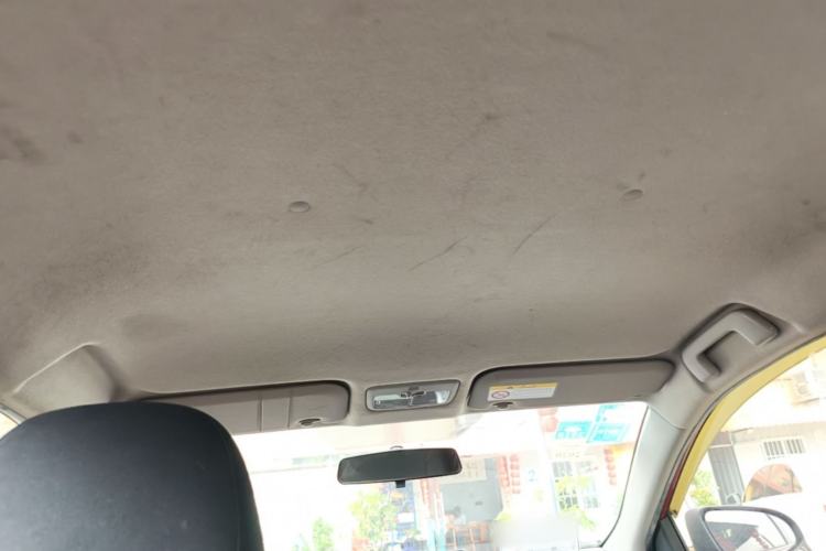 Used Toyota YARiS L Zhi Xuan 2014 1.3L Manual Dynamic Edition Headliner