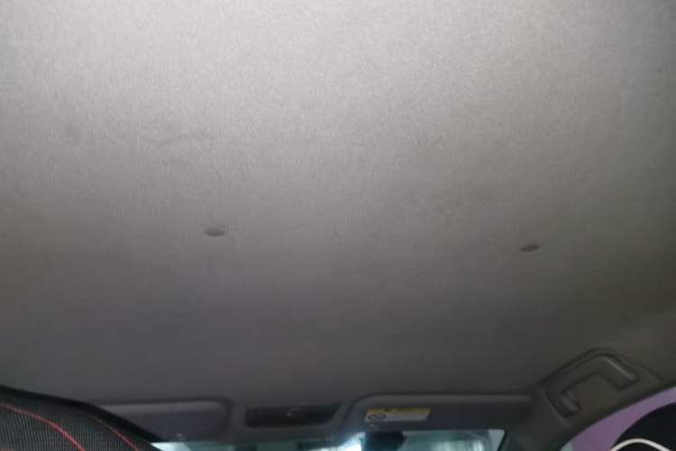Used Toyota YARiS L Zhi Xuan 2014 1.3E Automatic Charm Edition Headliner