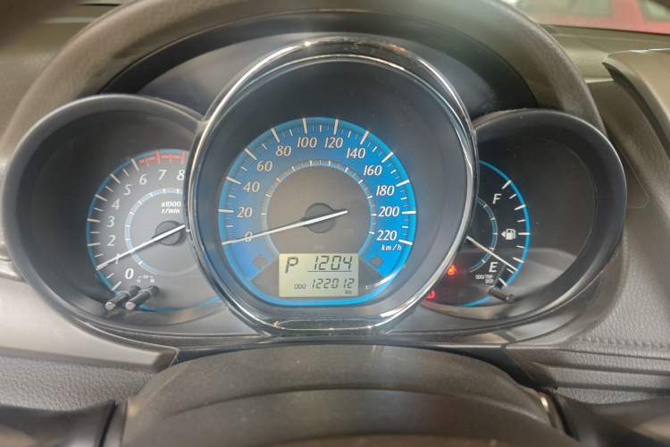 Used Toyota YARiS L Zhi Xuan 2014 1.3E Automatic Charm Edition Instrument Cluster