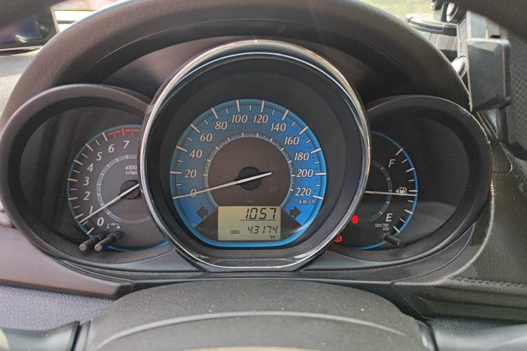 Used Toyota YARiS L Zhi Xuan 2014 1.3E Manual Charm Edition Instrument Cluster