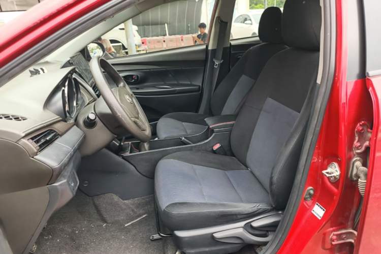 Used Toyota YARiS L Zhi Xuan 2014 1.3L Manual Dynamic Edition Left Front Seat
