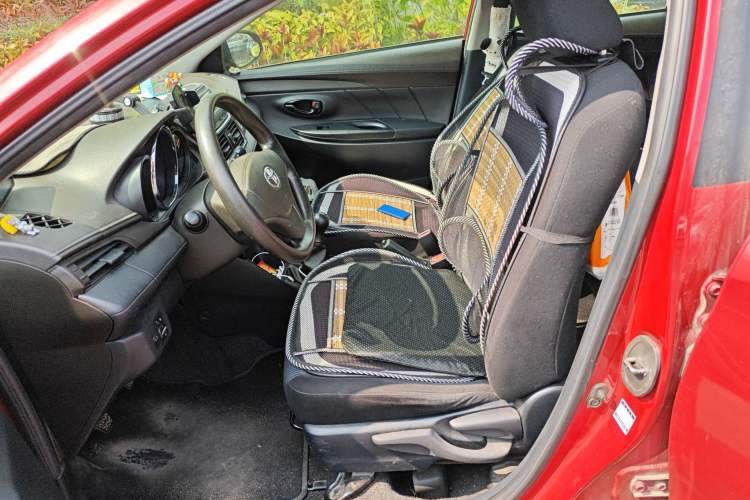 Used Toyota YARiS L Zhi Xuan 2014 1.3E Manual Charm Edition Left Front Seat