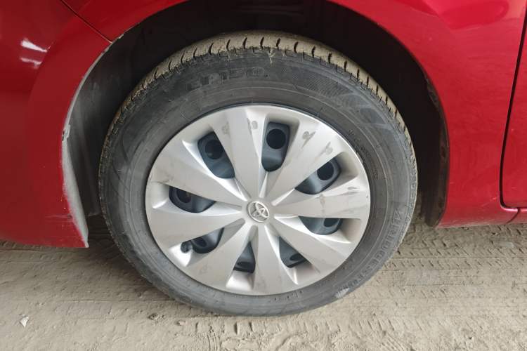 Used Toyota YARiS L Zhi Xuan 2014 1.3E Automatic Charm Edition Left Front Wheel Hub