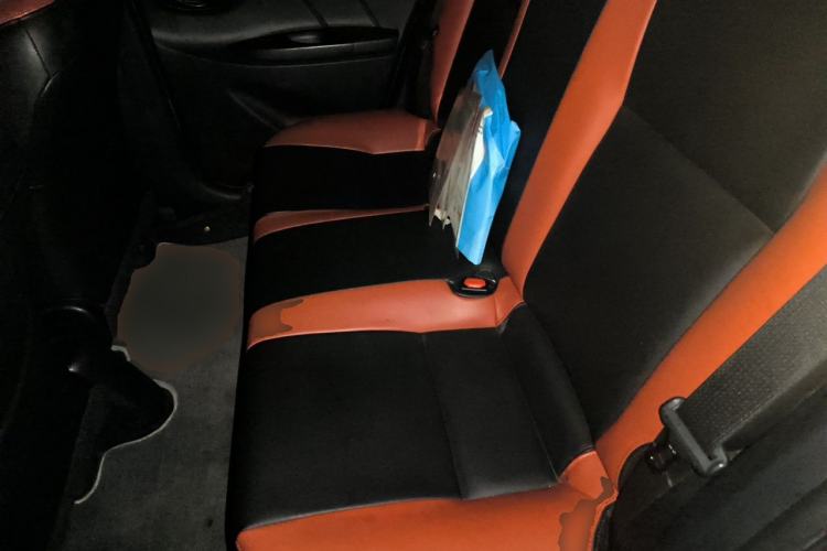 Used Toyota YARiS L Zhi Xuan 2014 1.5G Automatic Xuan Dong Edition Left Rear Seat