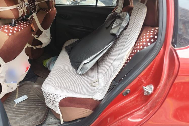 Used Toyota YARiS L Zhi Xuan 2014 1.3E Manual Charm Edition Left Rear Seat