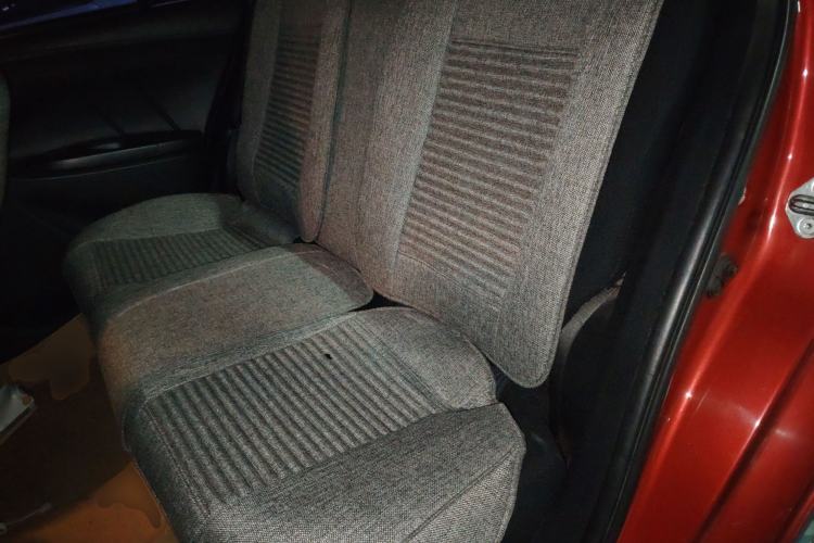 Used Toyota YARiS L Zhi Xuan 2014 1.5G Automatic Xuan Dong Edition Left Rear Seat