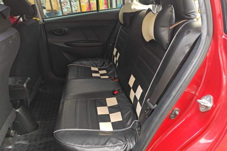 Used Toyota YARiS L Zhi Xuan 2014 1.5G Automatic Xuan Dong Edition Left Rear Seat