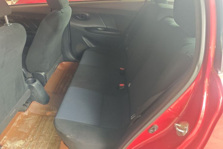Used Toyota YARiS L Zhi Xuan 2014 1.3E Automatic Charm Edition Left Rear Seat