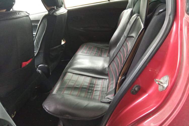 Used Toyota YARiS L Zhi Xuan 2014 1.3E Automatic Charm Edition Left Rear Seat