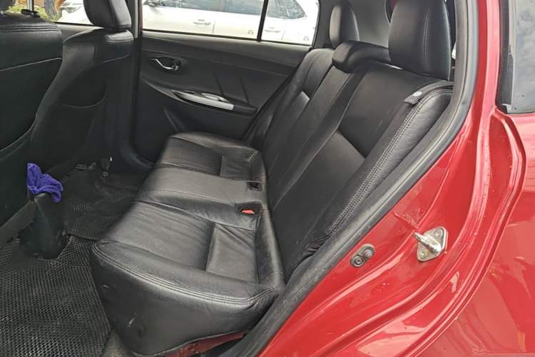 Used Toyota YARiS L Zhi Xuan 2014 1.3E Automatic Charm Edition Left Rear Seat