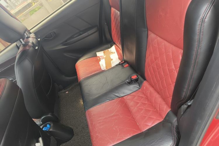 Used Toyota YARiS L Zhi Xuan 2014 1.3E Automatic Charm Edition Left Rear Seat
