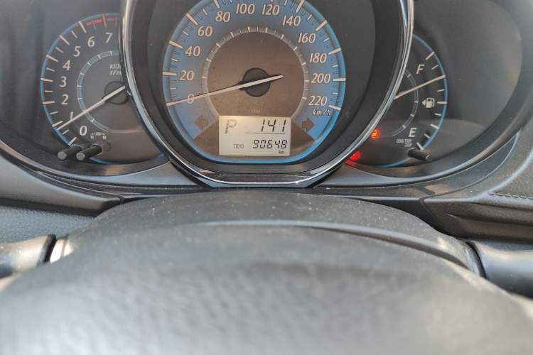 Used Toyota YARiS L Zhi Xuan 2014 1.5G Automatic Xuan Dong Edition Odometer Close Up