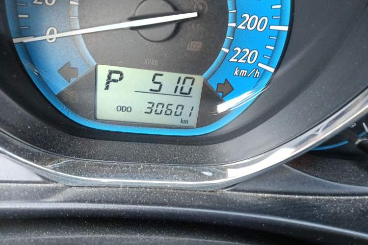 Used Toyota YARiS L Zhi Xuan 2014 1.5G Automatic Xuan Dong Edition Odometer Close Up