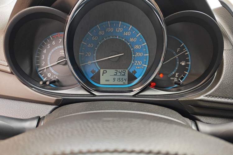 Used Toyota YARiS L Zhi Xuan 2014 1.5G Automatic Xuan Dong Edition Odometer Close Up