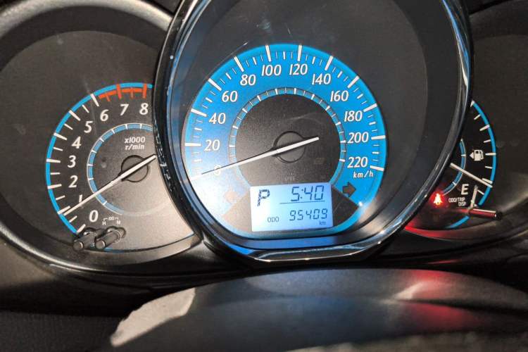 Used Toyota YARiS L Zhi Xuan 2014 1.5G Automatic Xuan Dong Edition Odometer Close Up