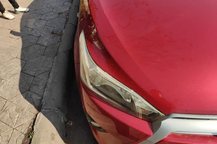 Used Toyota YARiS L Zhi Xuan 2014 1.5G Automatic Xuan Dong Edition Right Front Headlight