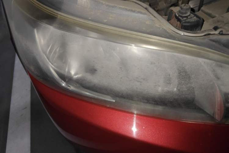 Used Toyota YARiS L Zhi Xuan 2014 1.5G Automatic Xuan Dong Edition Right Front Headlight