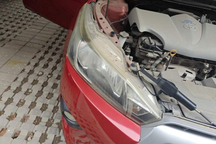 Used Toyota YARiS L Zhi Xuan 2014 1.5G Automatic Xuan Dong Edition Right Front Headlight