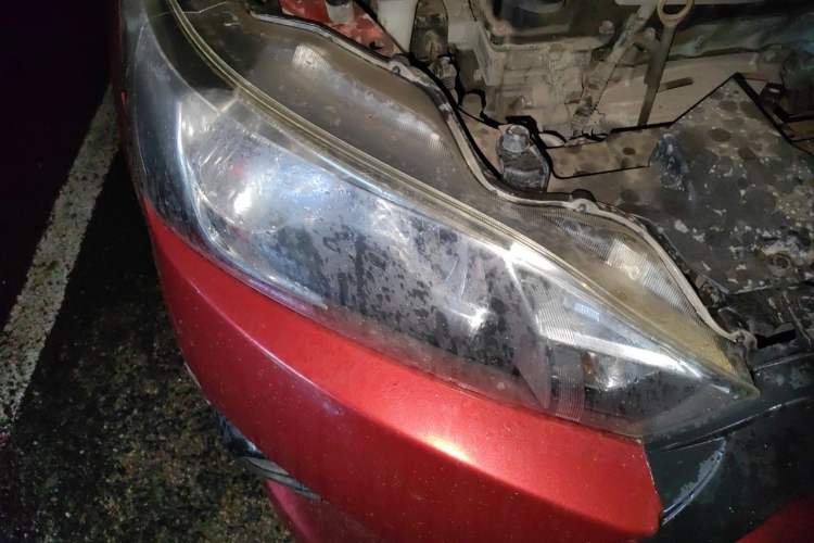 Used Toyota YARiS L Zhi Xuan 2014 1.3E Automatic Charm Edition Right Front Headlight