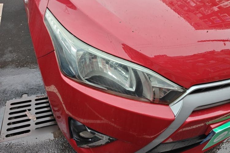Used Toyota YARiS L Zhi Xuan 2014 1.5 GS Automatic Sharp Edition Right Front Headlight