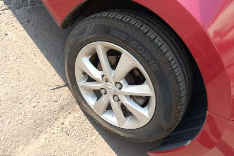 Used Toyota YARiS L Zhi Xuan 2014 1.5G Automatic Xuan Dong Edition Right Front Wheel Hub