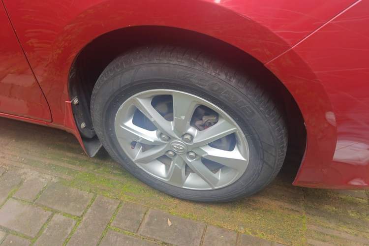 Used Toyota YARiS L Zhi Xuan 2014 1.5G Automatic Xuan Dong Edition Right Front Wheel Hub