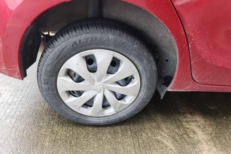 Used Toyota YARiS L Zhi Xuan 2014 1.3L Manual Dynamic Edition Right Rear Wheel Hub