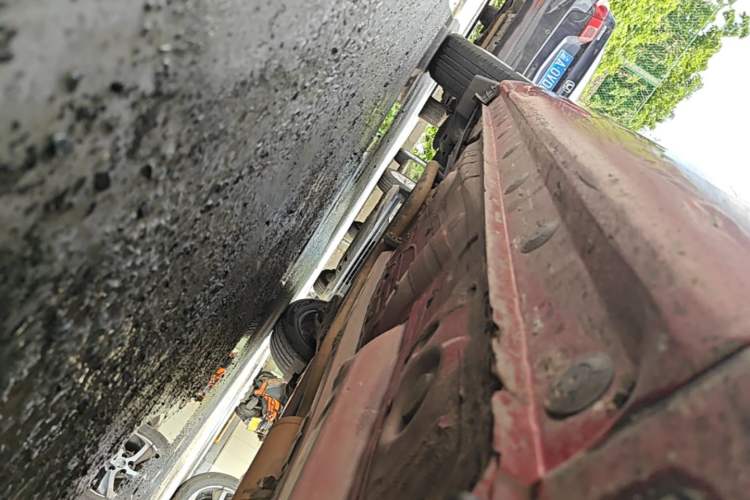 Used Toyota YARiS L Zhi Xuan 2014 1.3E Automatic Charm Edition Right Side Sill