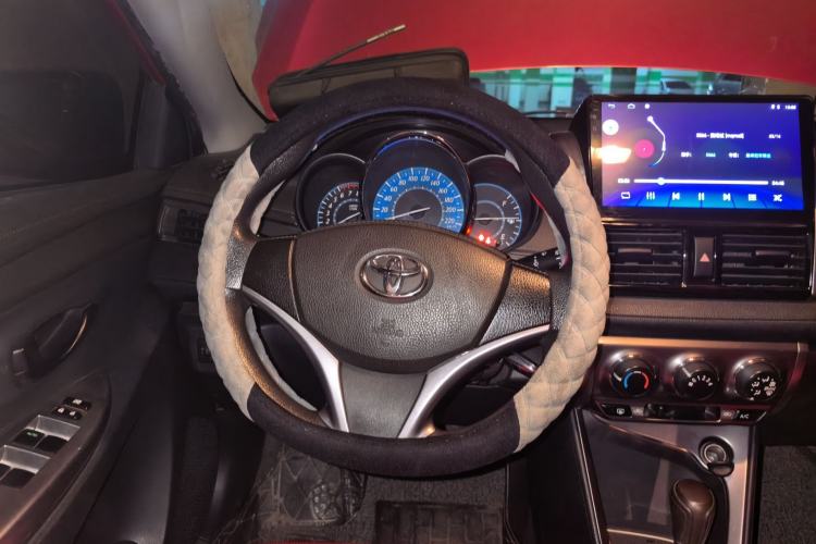 Used Toyota YARiS L Zhi Xuan 2014 1.5G Automatic Xuan Dong Edition Steering Wheel