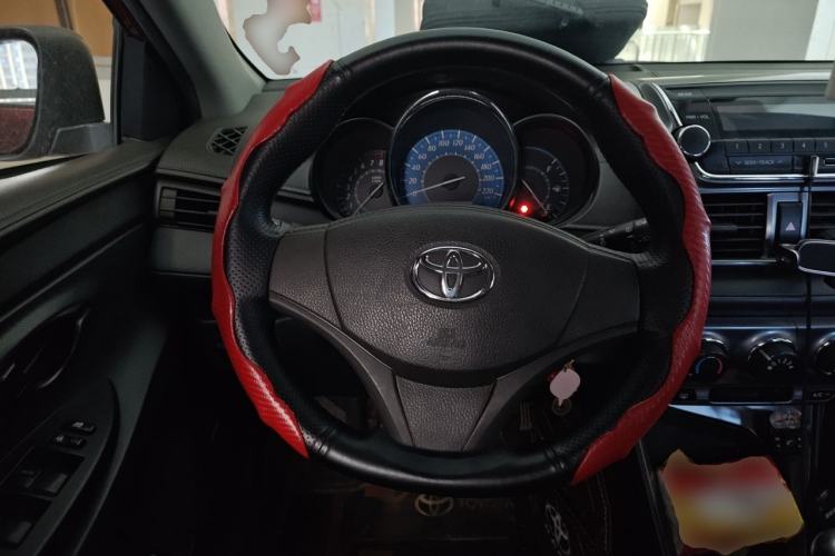 Used Toyota YARiS L Zhi Xuan 2014 1.3E Manual Charm Edition Steering Wheel