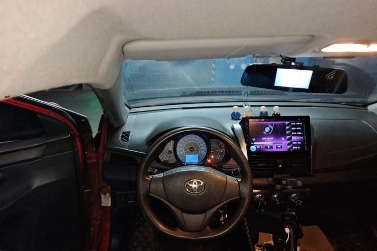Used Toyota YARiS L Zhi Xuan 2014 1.3E Automatic Charm Edition Steering Wheel