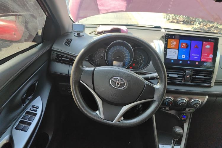 Used Toyota YARiS L Zhi Xuan 2014 1.5G Automatic Xuan Dong Edition Steering Wheel