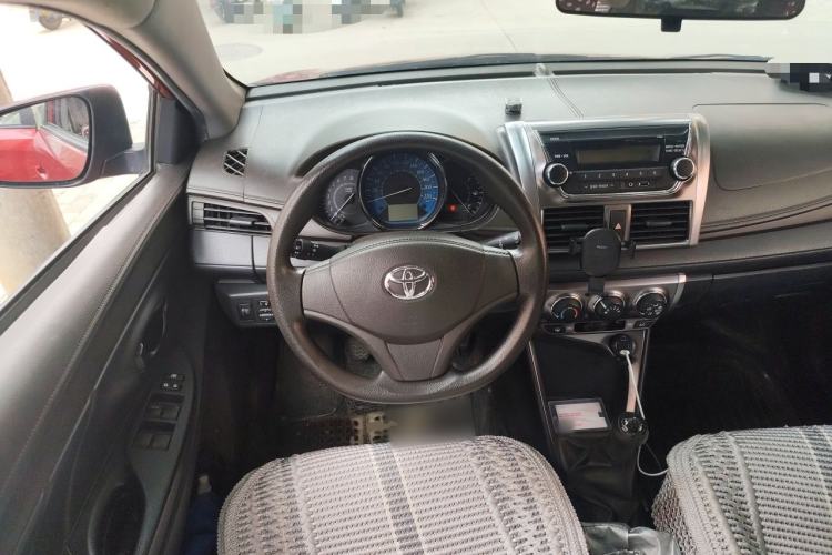 Used Toyota YARiS L Zhi Xuan 2014 1.3E Manual Charm Edition Steering Wheel