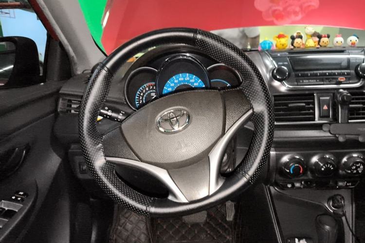 Used Toyota YARiS L Zhi Xuan 2014 1.5G Automatic Xuan Dong Edition Steering Wheel