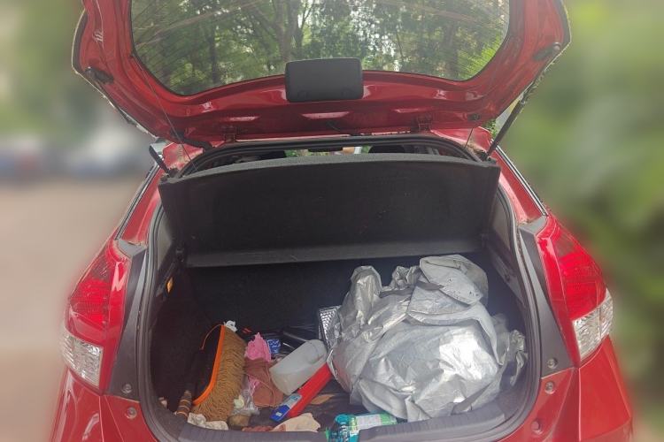 Used Toyota YARiS L Zhi Xuan 2014 1.5G Automatic Xuan Dong Edition Trunk