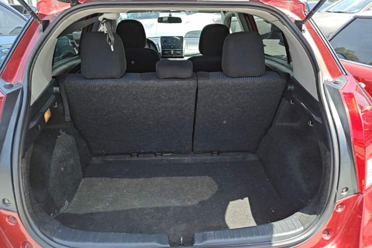 Used Toyota YARiS L Zhi Xuan 2014 1.5G Automatic Xuan Dong Edition Trunk