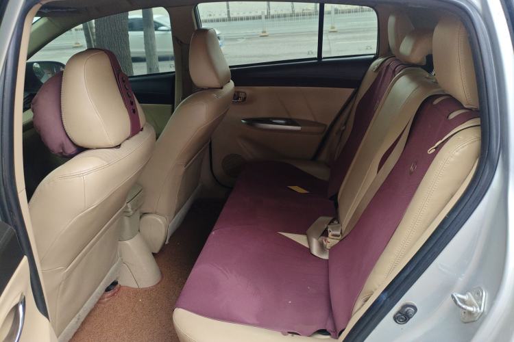 Used Toyota YARiS L Zhi Xuan 2014 1.5 GS Automatic Sharp Edition Left Rear Seat