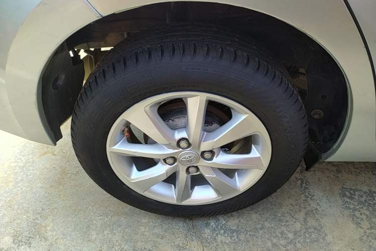 Used Toyota YARiS L Zhi Xuan 2014 1.5G Manual Xuan Dong Edition Right Rear Wheel Hub