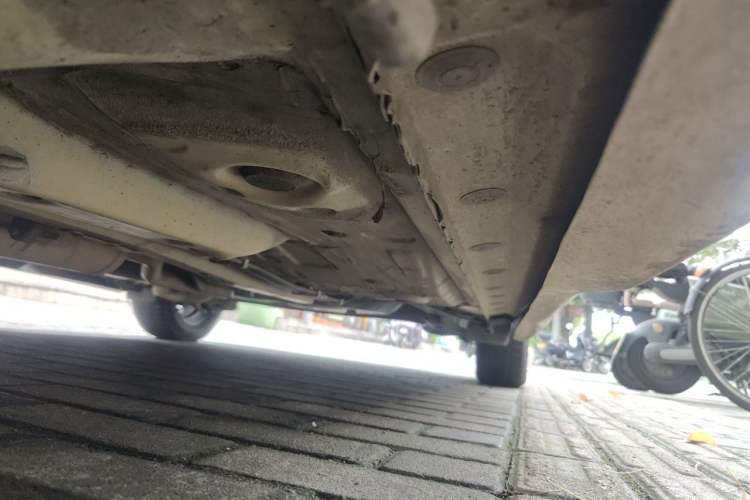 Used Toyota YARiS L Zhi Xuan 2014 1.3E Automatic Charm Edition Chassis Front Left