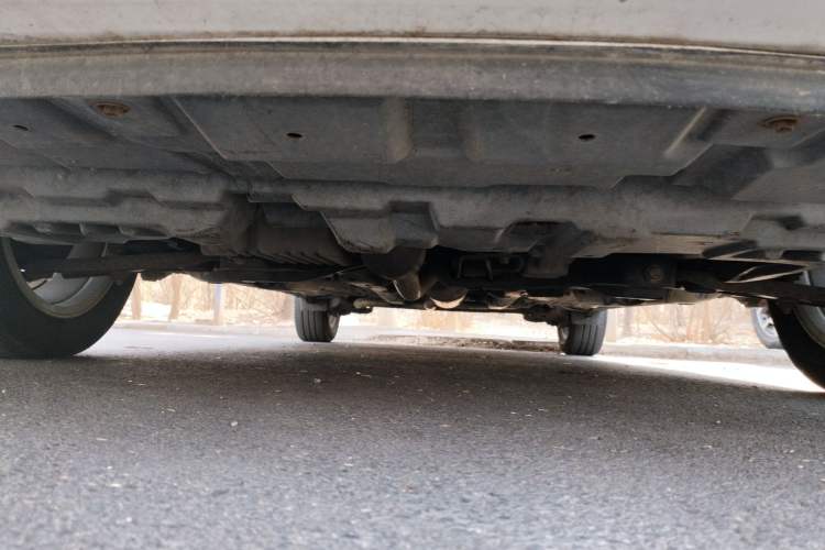 Used Toyota YARiS L Zhi Xuan 2014 1.5G Manual Xuan Dong Edition Chassis Front