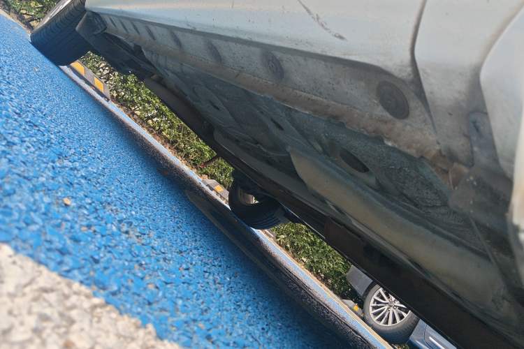 Used Toyota YARiS L Zhi Xuan 2014 1.5G Automatic Xuan Dong Edition Chassis Front Right
