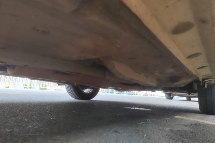 Used Toyota YARiS L Zhi Xuan 2014 1.5G Manual Xuan Dong Edition Chassis Front Right