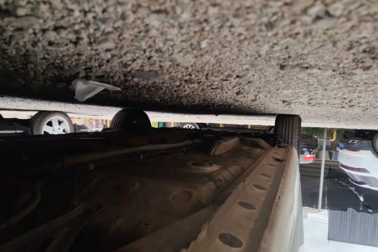 Used Toyota YARiS L Zhi Xuan 2014 1.5G Automatic Xuan Dong Edition Chassis Rear Left