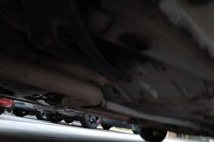 Used Toyota YARiS L Zhi Xuan 2014 1.5G Manual Xuan Dong Edition Chassis Rear Right