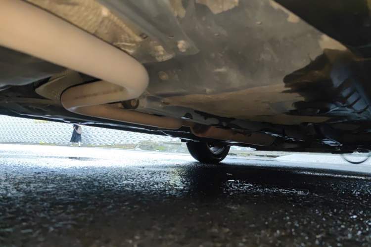 Used Toyota YARiS L Zhi Xuan 2014 1.5G Automatic Xuan Dong Edition Chassis Rear Right